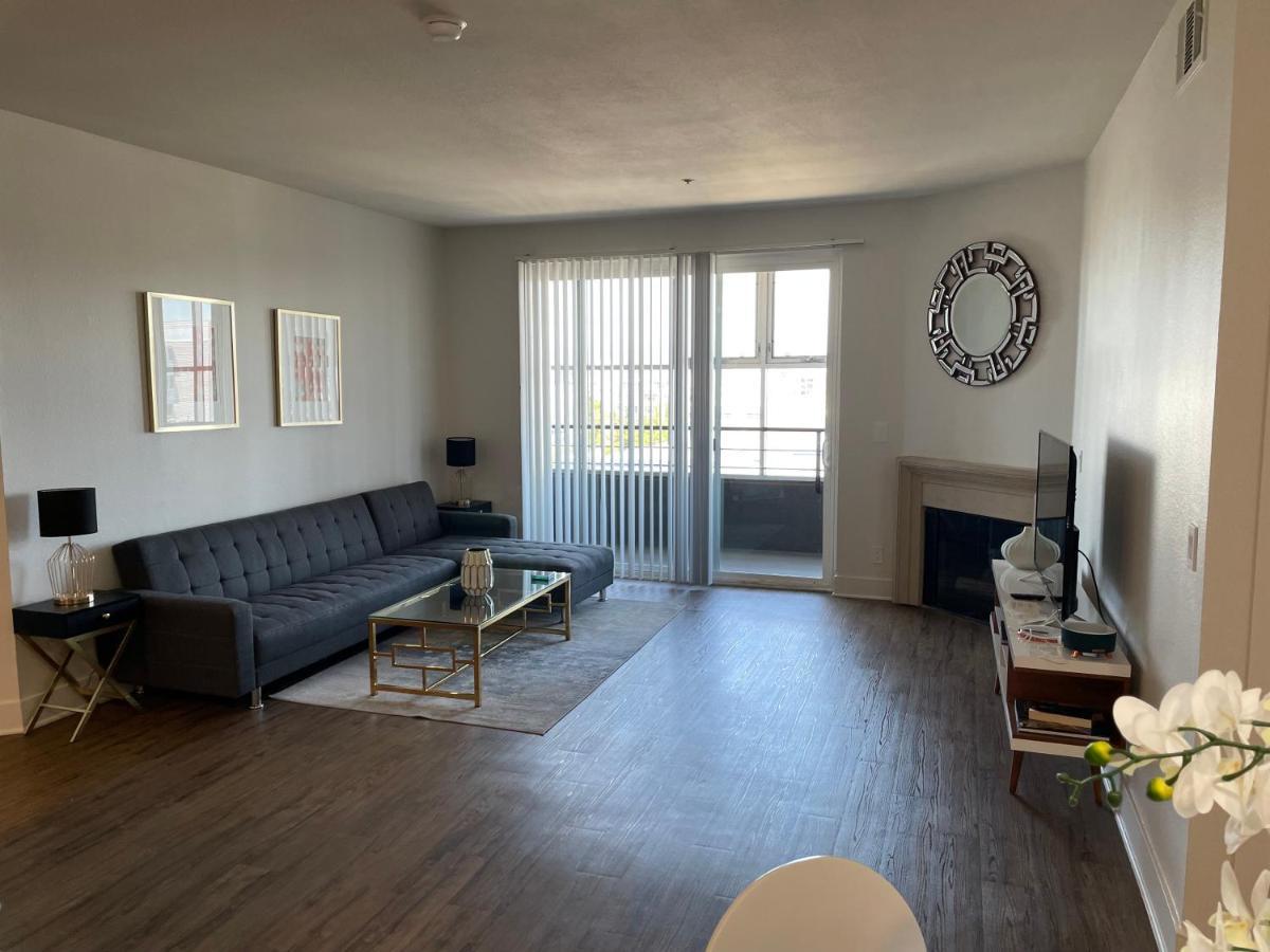 Villa Marina - Modern & Immaculate, Spacious, Gated Condo With Fireplace Pool, Gym, 2 Master Bedrooms Los Angeles Exterior foto